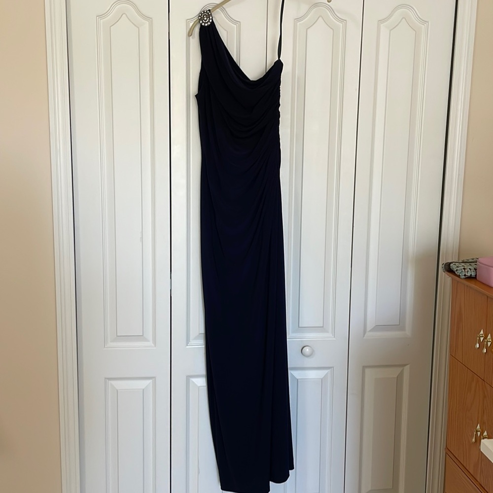 One shoulder evening/prom dress